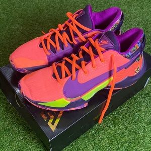 Zoom Freak 2 Giannis Antetokounmpo mens size 8.5 (Used)